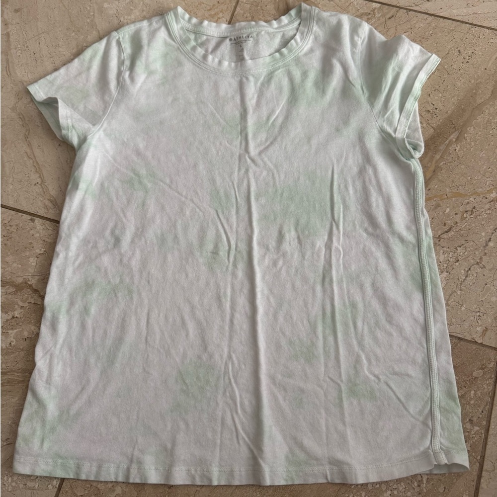 Athleta Light Green Tee size L very soft